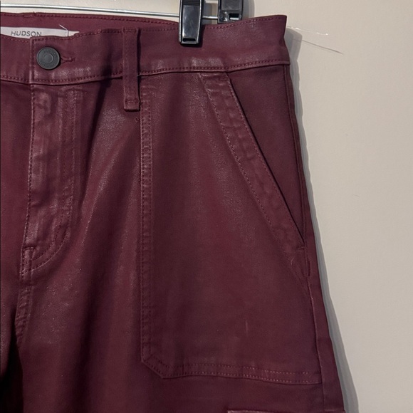NWT- Hudson Rosie Cargo Wide Leg Faux Leather pants, Coated Bordeaux, size 33 - Picture 5 of 12